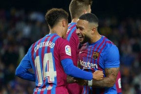 开云中国-瓦伦西亚客场扳平，巴萨陷入苦战(巴萨71瓦伦西亚比赛集锦)